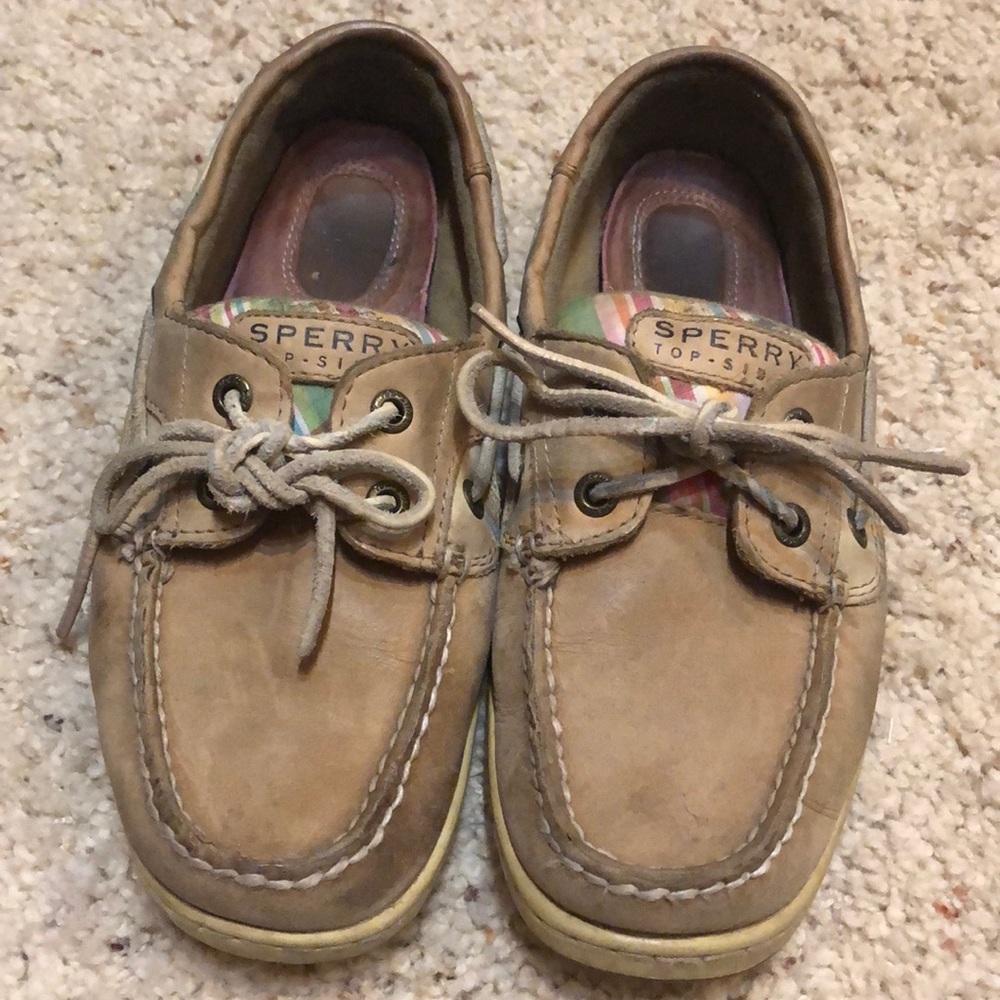 Sperry boat shoe size 7.5